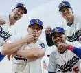 Los Angeles Dodgers Gelar Seremoni Cincin Juara Sebelum Bekuk D-backs