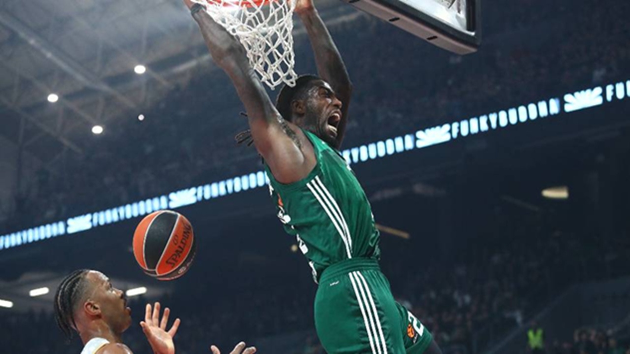 Panathinaikos Aktor Bantai Monaco dalam Kunci Perebutan Tiket Playoff