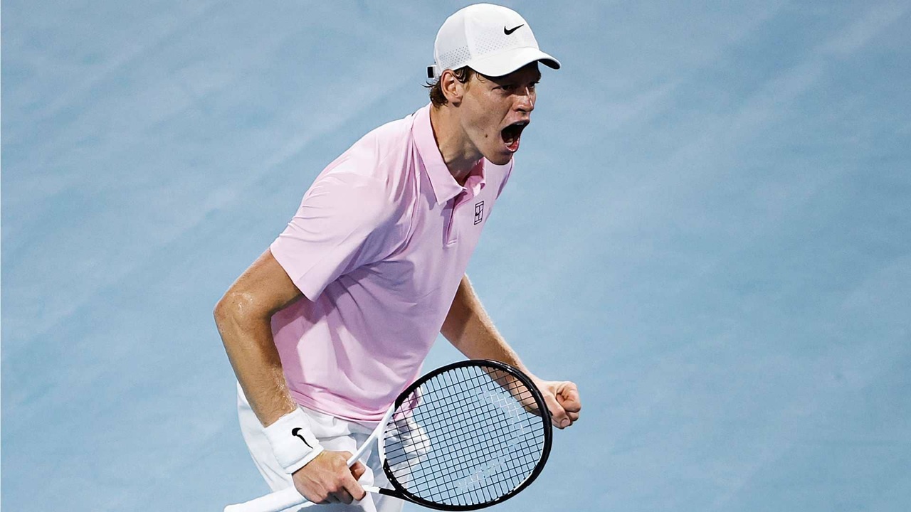 Pertahankan Dominasi Atas Alexander Zverev, Jannik Sinner Bertahan Di Miami