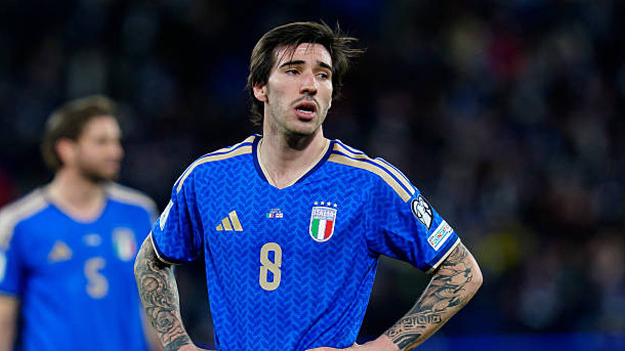 Punya Rencana Perombakan Lini Tengah, Manchester City Bidik Sandro Tonali