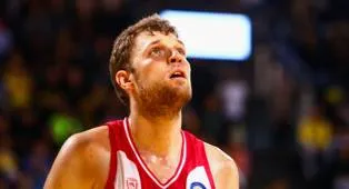 Sasha Vezenkov Tidak Punya Dendam dengan Svetislav Pesic