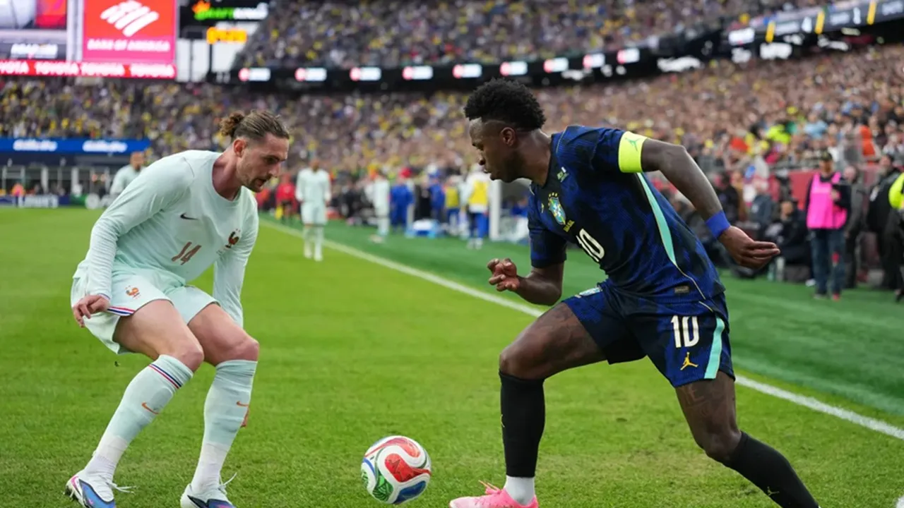 Vinicius Jr. Akan Antarkan Timnas Brasil Angkat Trofi Piala Dunia