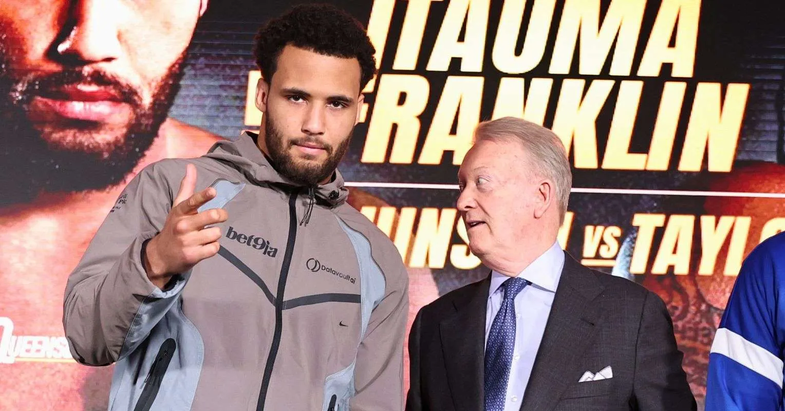 Warren Siapkan Itauma Lawan Petinju Berat AS Bertinju Keras - sumber: (secondsout)