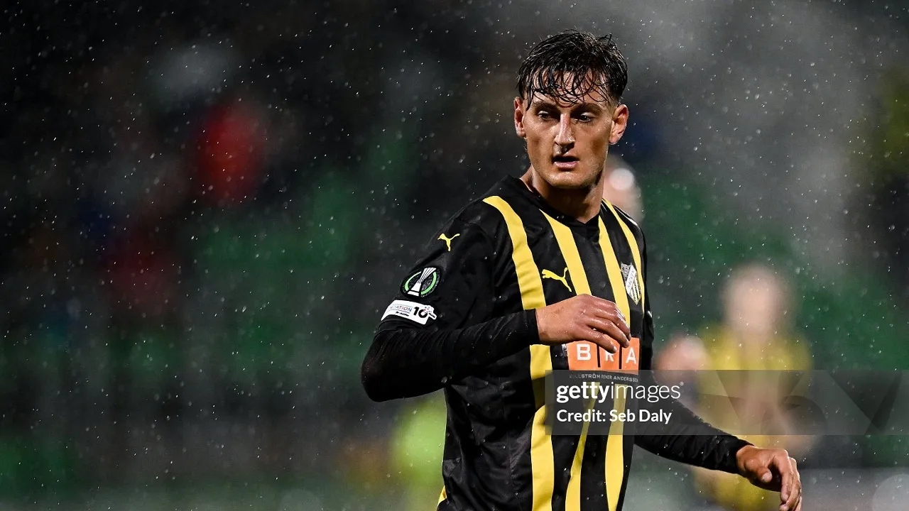 Silas Andersen jadi target utama Wolves di tengah ancaman degradasi