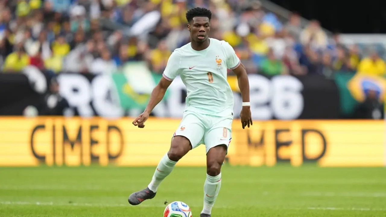 Aurelien Tchouameni Alami Cedera Lutut saat Bela Timnas Prancis