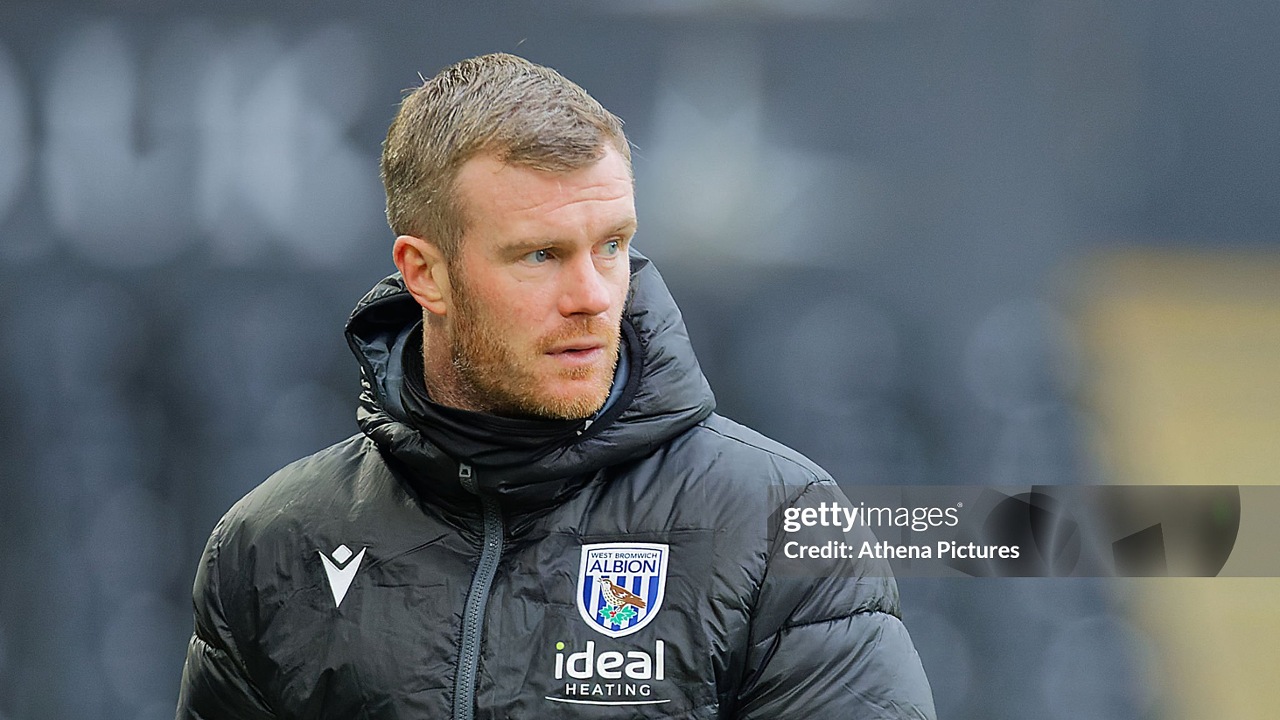 Chris Brunt Kritik UEFA soal Laga Tak Penting Irlandia Utara vs Wales