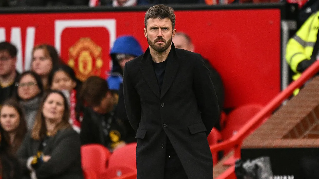 Manchester United Siapkan Anggaran Besar untuk Perkuat Lini Tengah