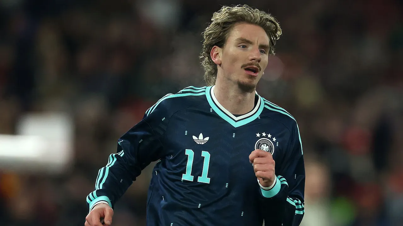 Panas! Nagelsmann Sentil Howe Soal Peran Aneh Nick Woltemade di Newcastle