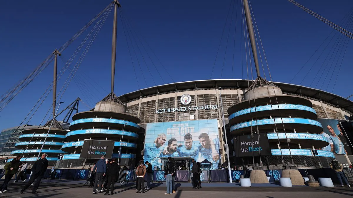 Pengurangan Poin Man City Berpotensi Untungkan Arsenal dan Spurs - sumber: (footballlondon)