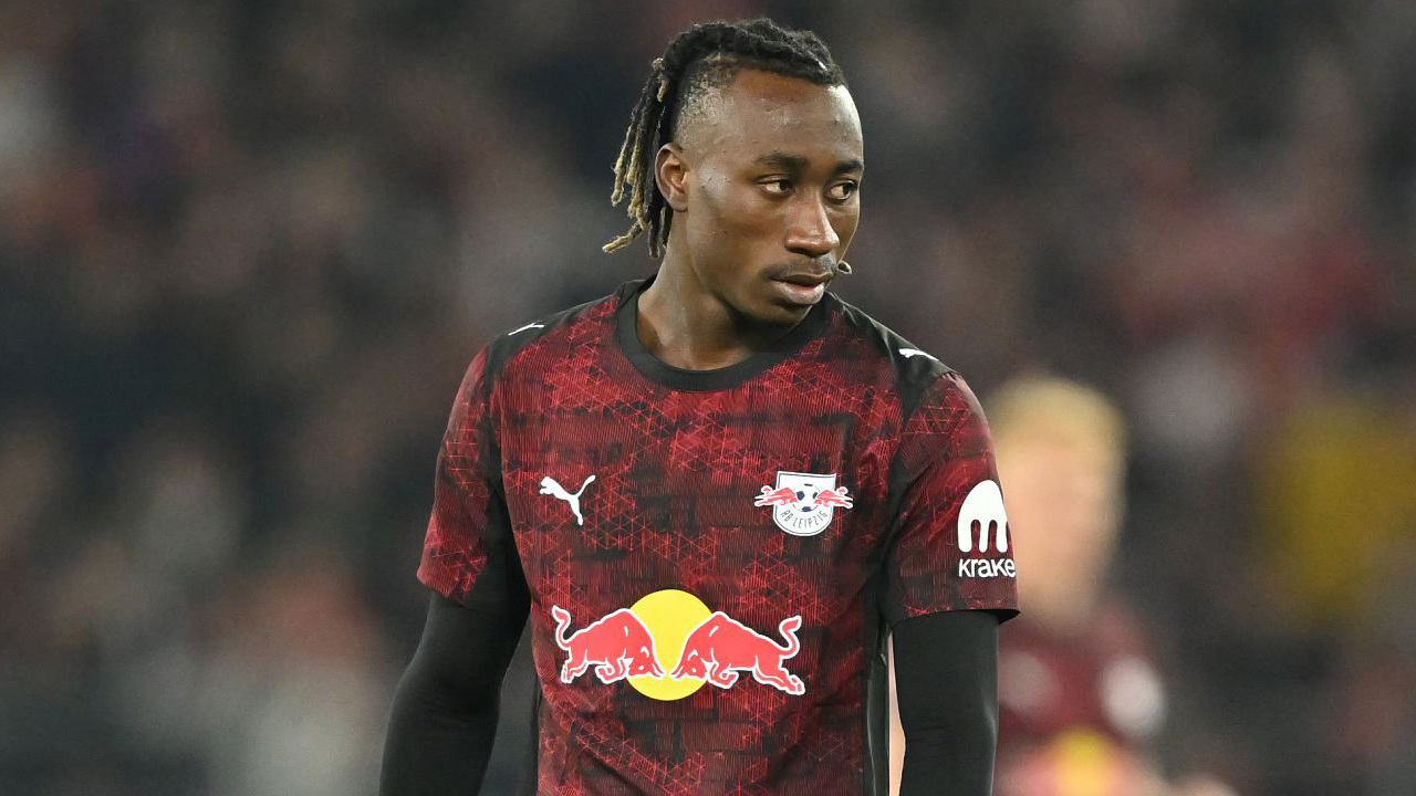 RB Leipzig Masih Berupaya Pertahankan Yan Diomande di Tengah Minat Klub Top