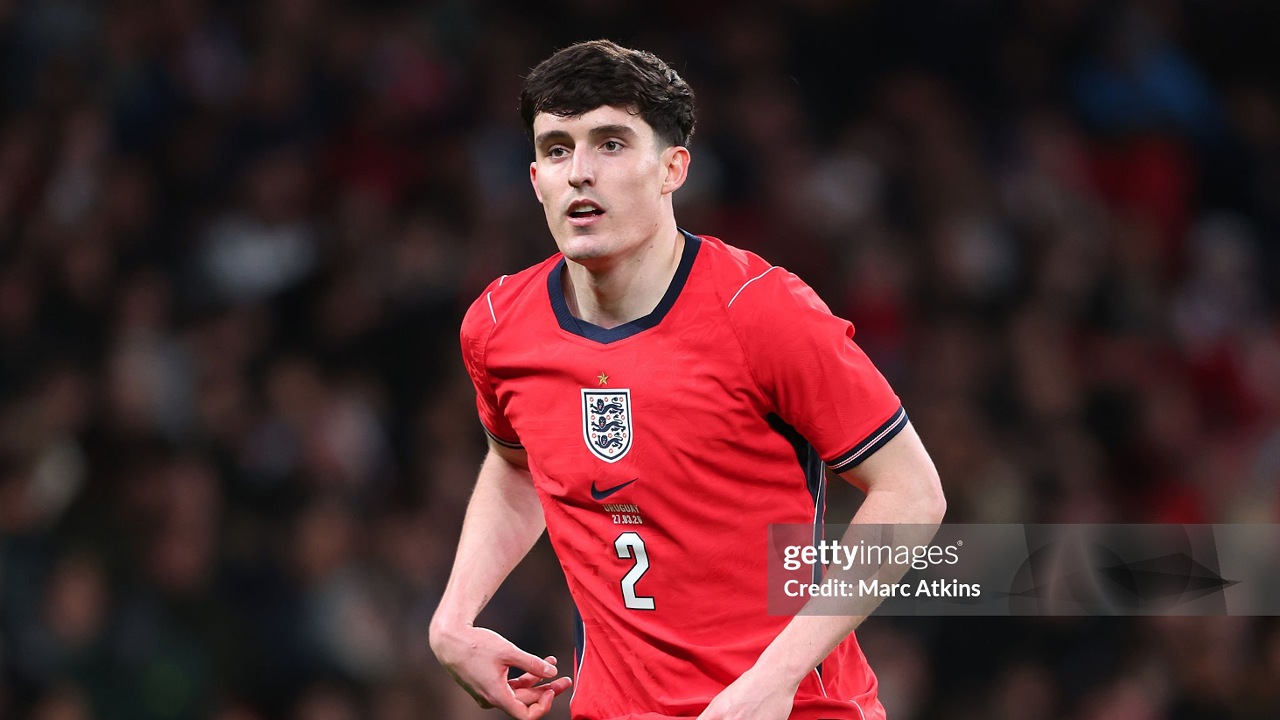 Tino Livramento Puji Reece James di Tengah Persaingan Timnas Inggris