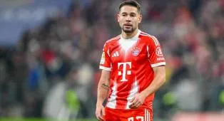 Bayern Munich Pastikan Raphael Guerreiro Hengkang