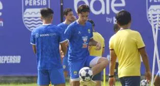 Bek Senior Persib Sebut Dion Markx Punya Masa Depan Cerah