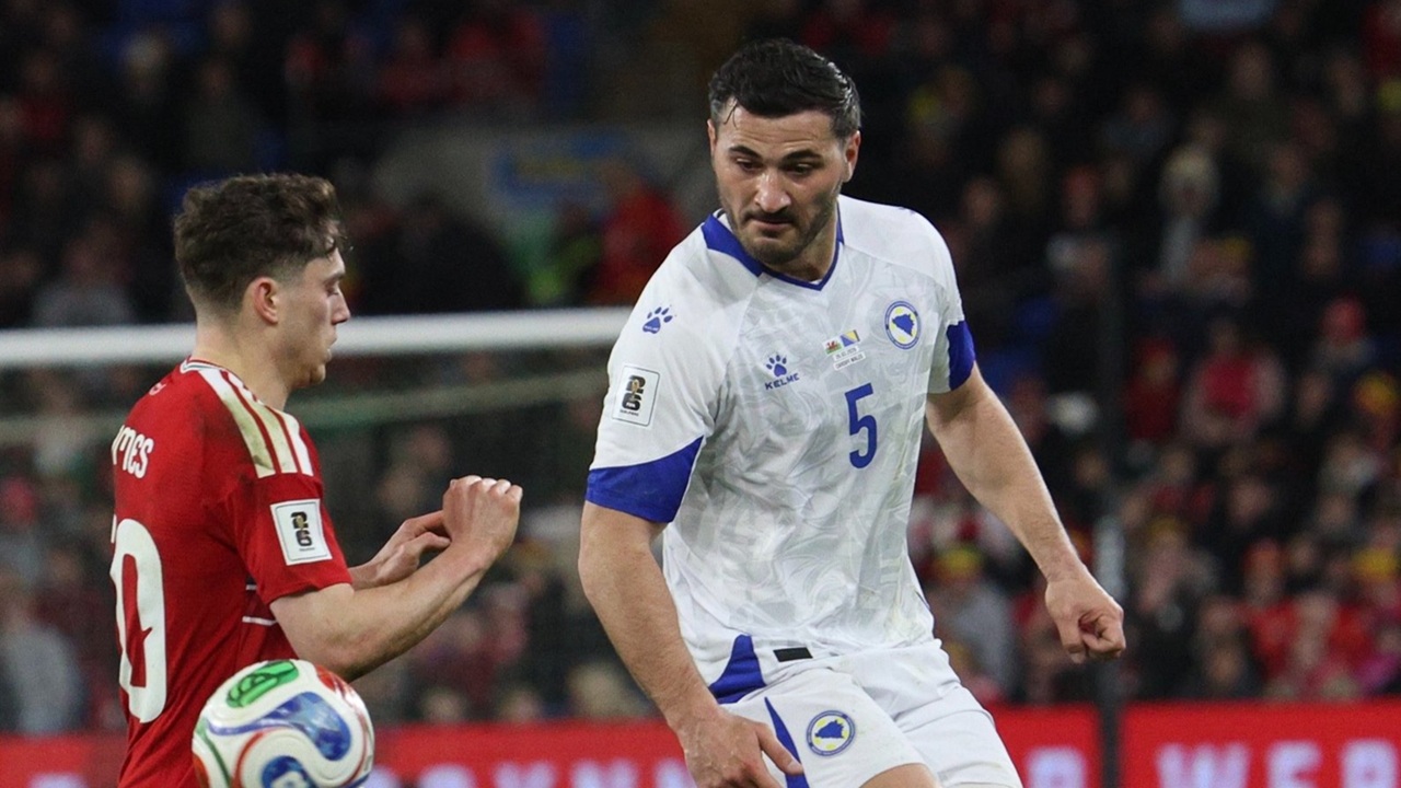 Bosnia Dapat Kabar Baik dari Sead Kolasinac Jelang Hadapi Timnas Italia