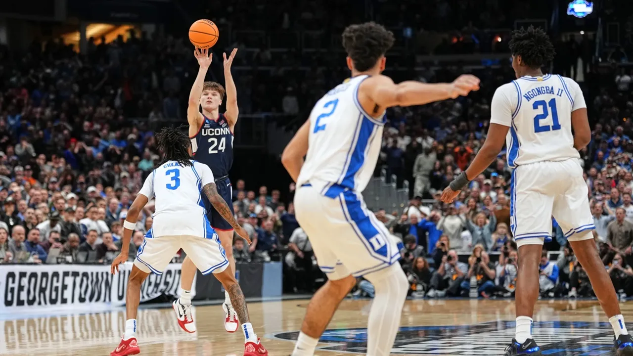 Braylon Mullins Buka Suara Usai Antarkan UConn ke Final Four