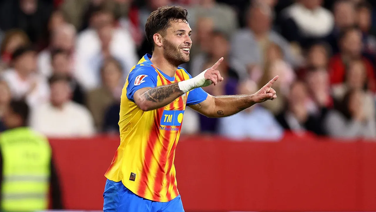 Hugo Duro Kenang Pengalaman Singkatnya Bersama Real Madrid