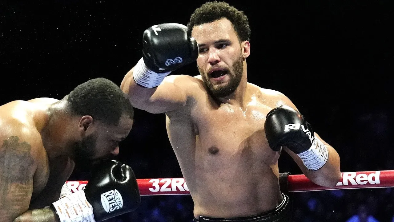 Moses Itauma Buka Peluang Duel Lawan Oleksandr Usyk