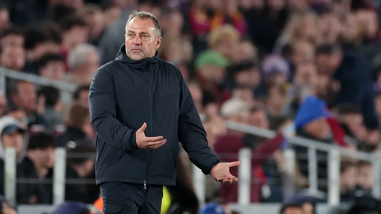 Rummenigge Bocorkan Nasihat ke Laporta Saat Tunjuk Hansi Flick di Barcelona