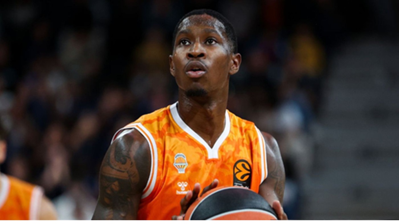 Valencia Basket Sedang Menyelesaikan Perpanjangan Kontrak Omari Moore