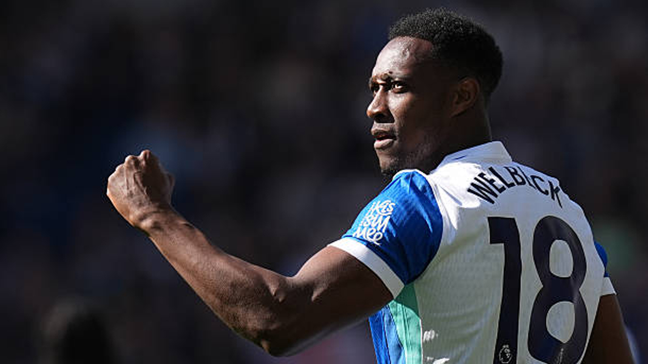 Wayne Rooney Heran Danny Welbeck Tak Masuk Skuat Timnas Inggris