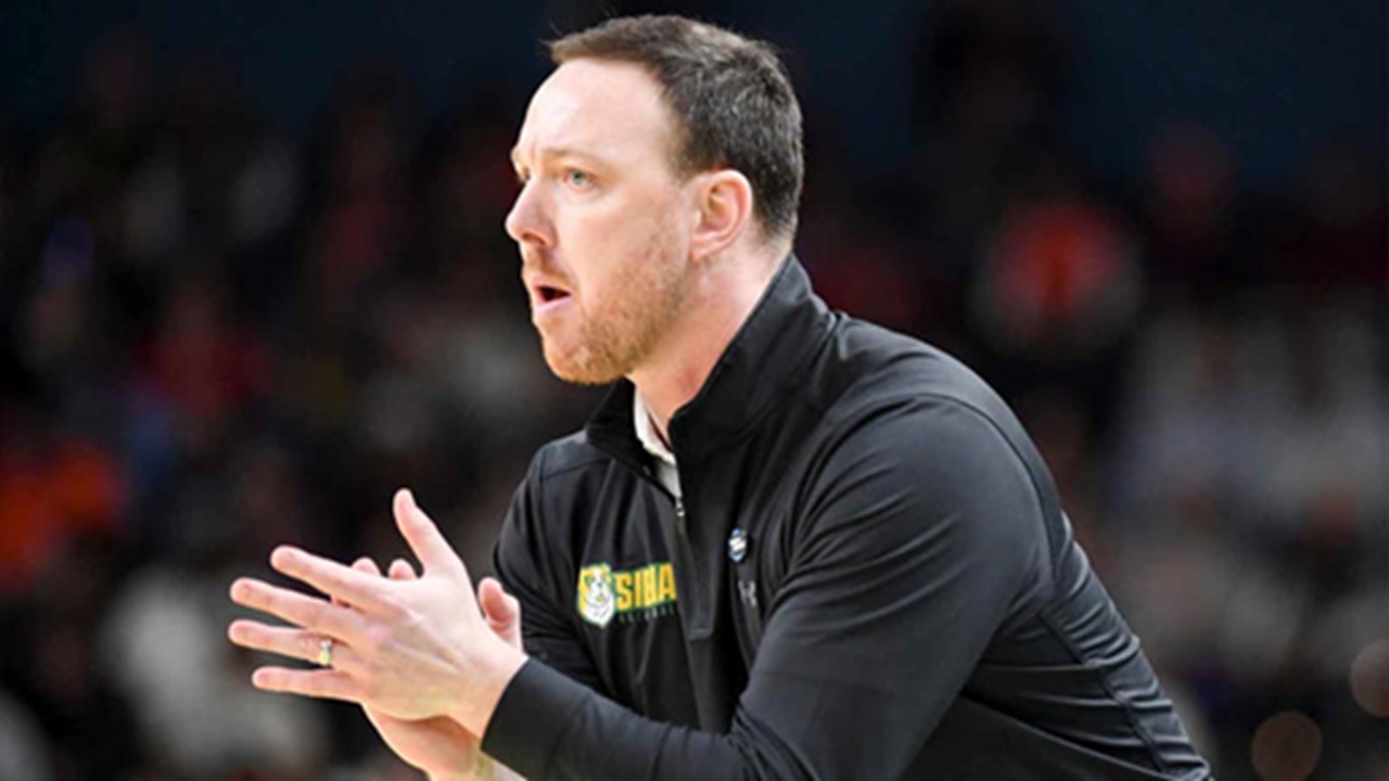 Gerry McNamara Siap Memimpin Tim Basket Syracuse