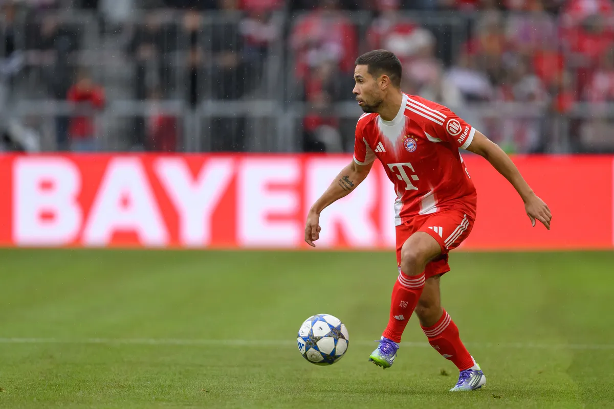 Juventus Incar Guerreiro yang Akan Berstatus Bebas Transfer - sumber: (footballitalia)