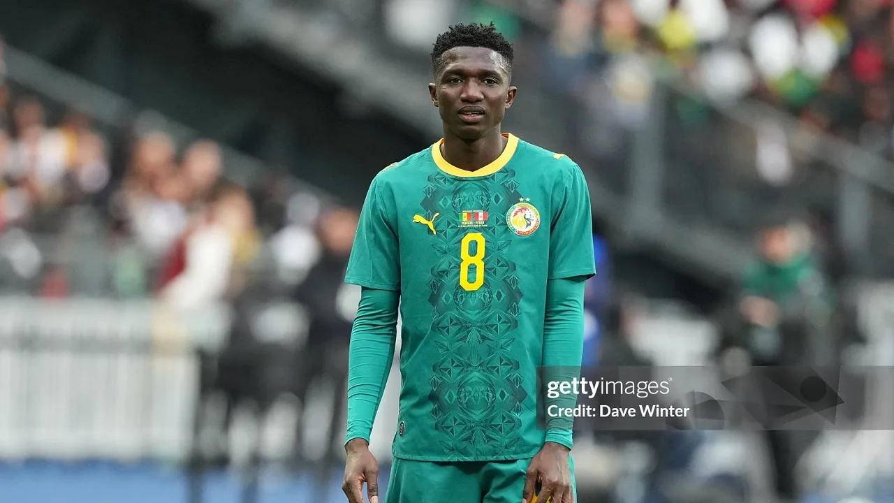 Lamine Camara Jadi Rebutan, MU Dapat Saingan Berat