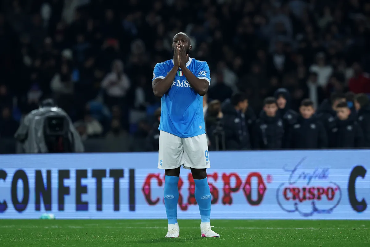 Lukaku Keluhkan Layanan Tim Medis Napoli - sumber: (footballitalia)