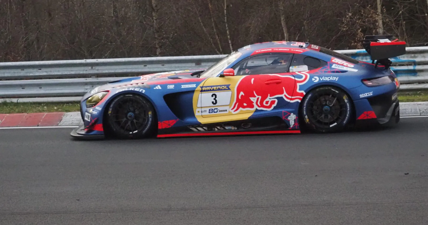 Max Verstappen Uji Mercedes di Sirkuit Nordschleife - sumber: (racingnews365)