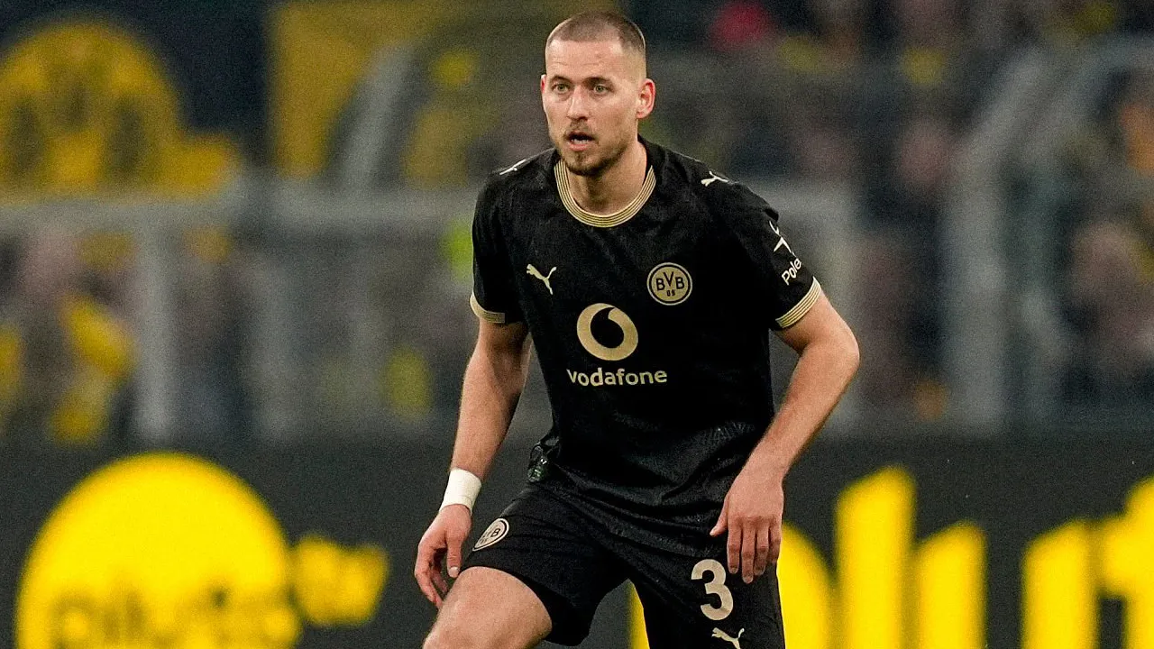 MU Masukkan Waldemar Anton dalam Daftar Target Transfer Musim Panas