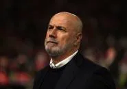 Pelatih Bosnia Barbarez Siap Terapkan Strategi Bertahan Hadapi Italia