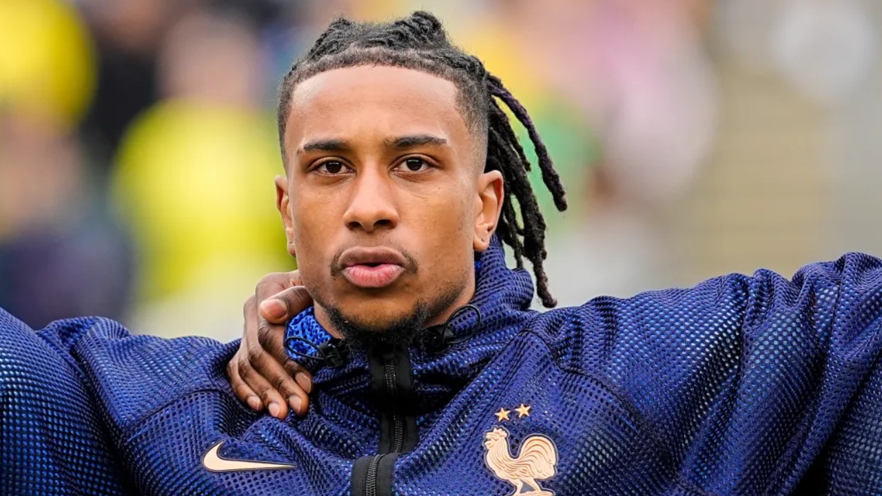 Rummenigge Bantah Michael Olise Bakal Dilego Bayern Munich