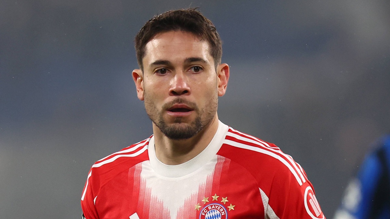 Tersedia Secara Gratis, Raphael Guerreiro Dikaitkan dengan Juventus