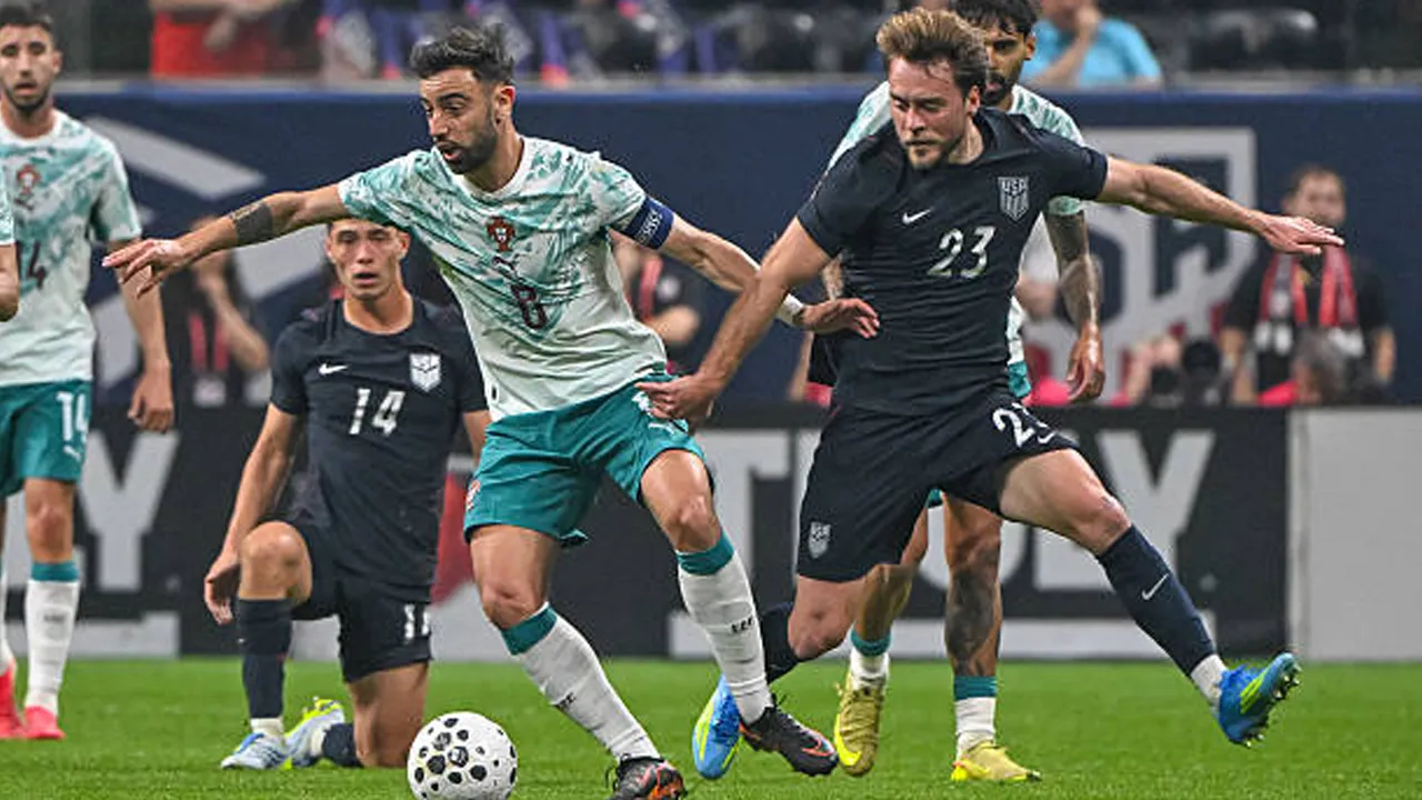 Buat Dua Assist, Bruno Fernandes Jadi Kunci Kemenangan Portugal Atas AS