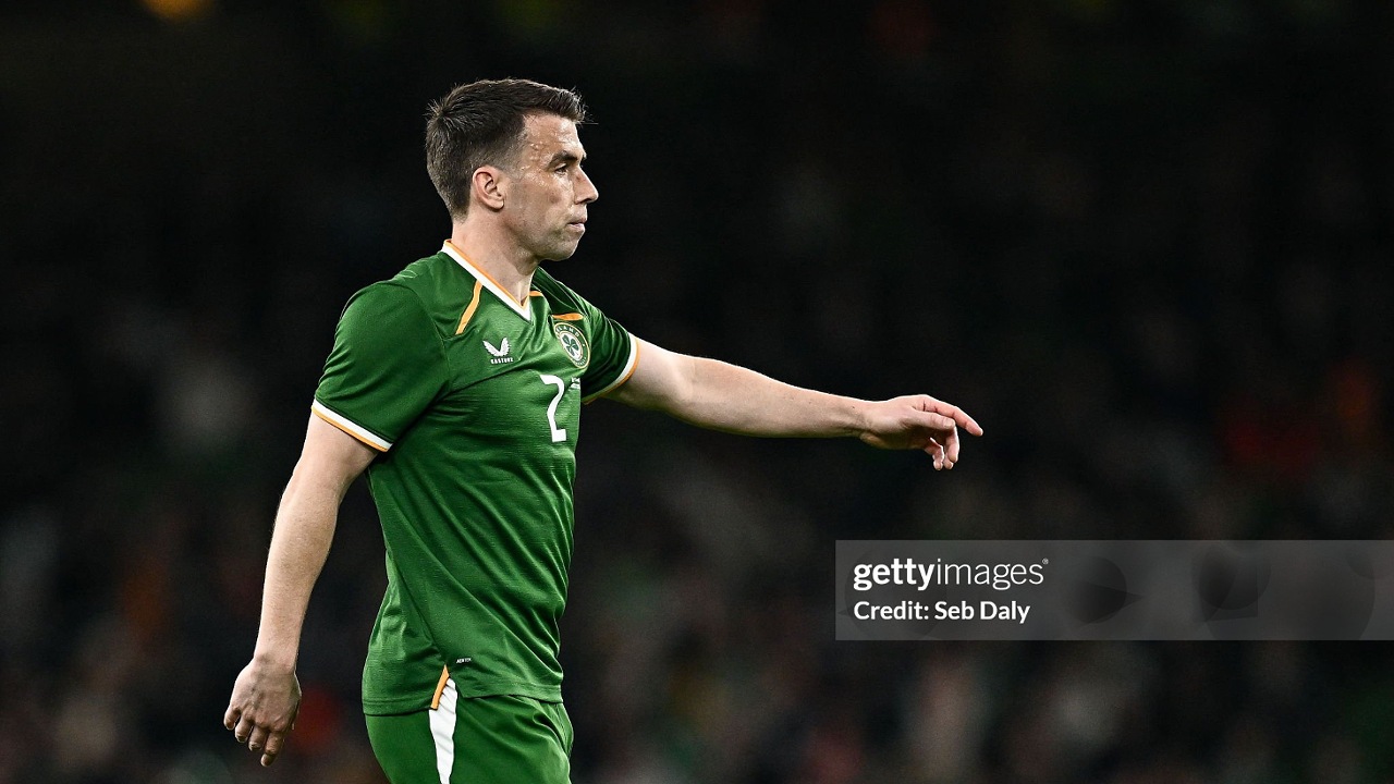 Heimir Hallgrimsson Minta Seamus Coleman Tak Pensiun