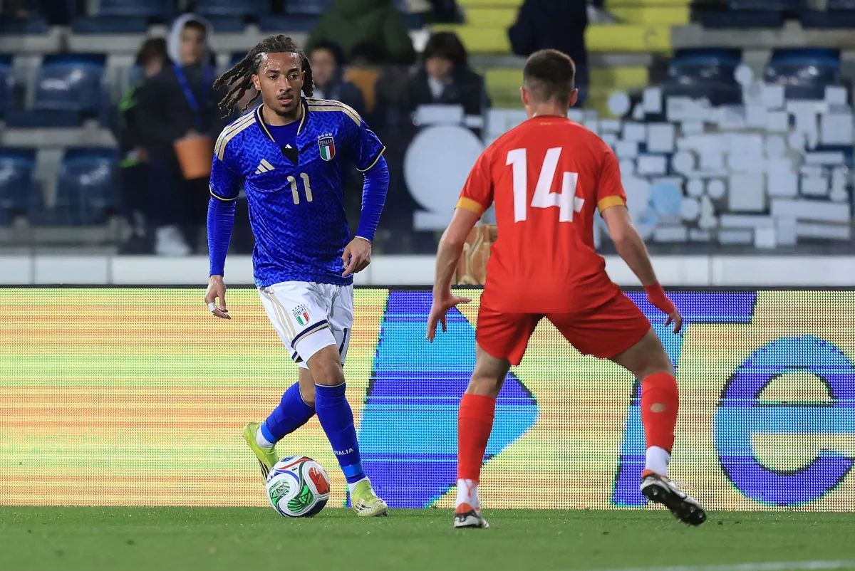 Koleosho Bersinar, Timnas U21 Italia Hancurkan Swedia 4-0 - sumber: (footballitalia)