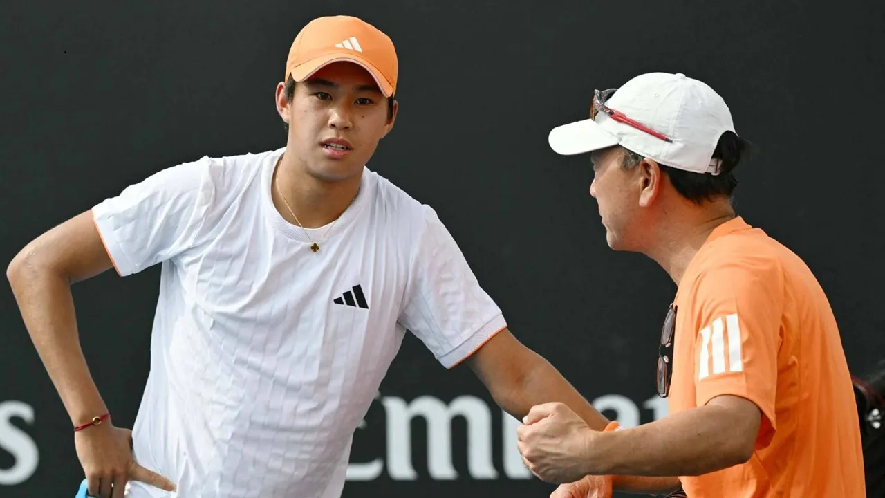 Learner Tien Puji Figur Michael Chang