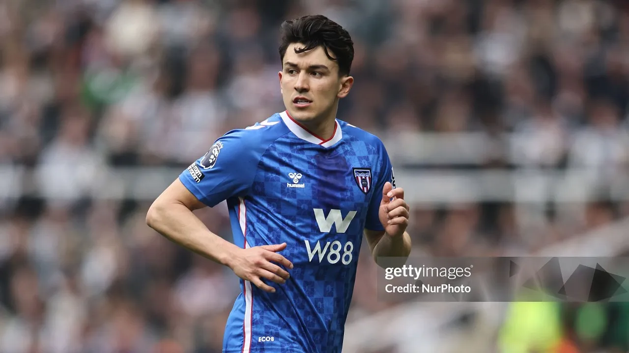 Luke O'Nien Belum Puas Meski Tembus Premier League