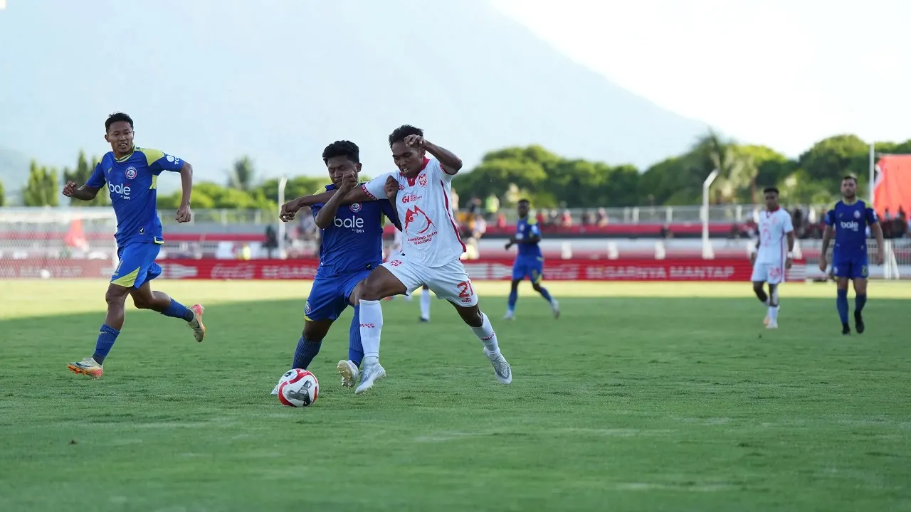 Malut United FC Siap Hadapi Tantangan Arema FC di Kanjuruhan
