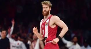 Panathinaikos Aktor Minta Naturalisasi Thomas Walkup Dicabut