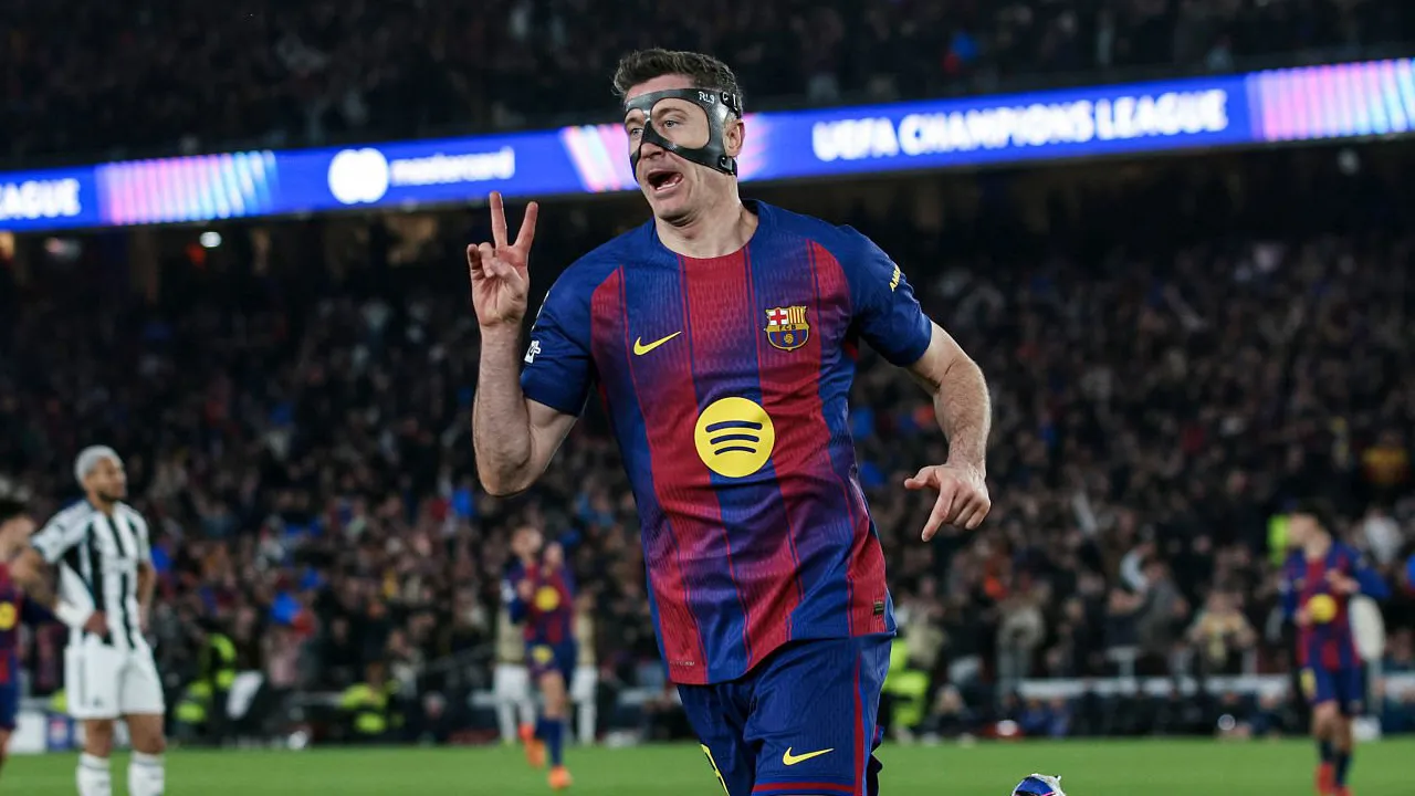 Robert Lewandowski Tunda Keputusan Soal Masa Depan Hingga Akhir April