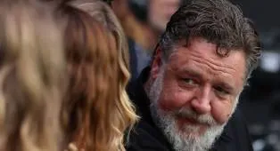 Russell Crowe Tersentuh Kekalahan Italia di Piala Dunia
