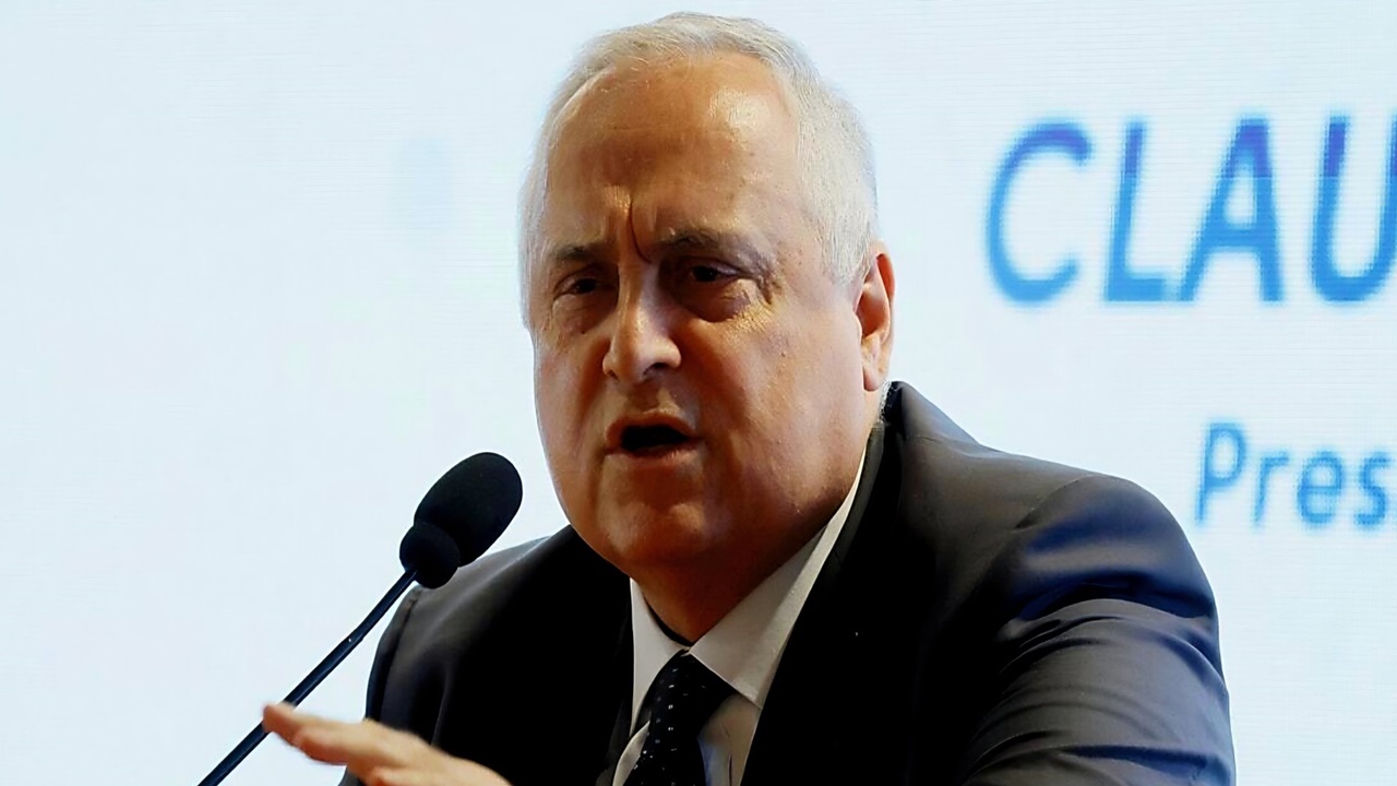 Sembilan Pemain Utama Lazio Bebas Agen Pada 2027, Lotito Tidak Panik