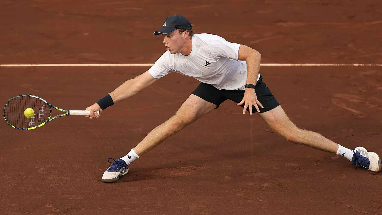 Beraksi Di Houston, Alex Michelsen Akhiri Puasa Kemenangan Di Clay-Court