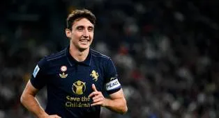 AC Milan Terus Memantau Situasi Andrea Cambiaso di Juventus