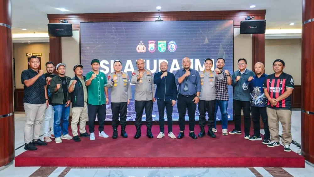 Arema FC Fokus Edukasi Suporter untuk Derbi Jawa Timur - sumber: (ileagueid)
