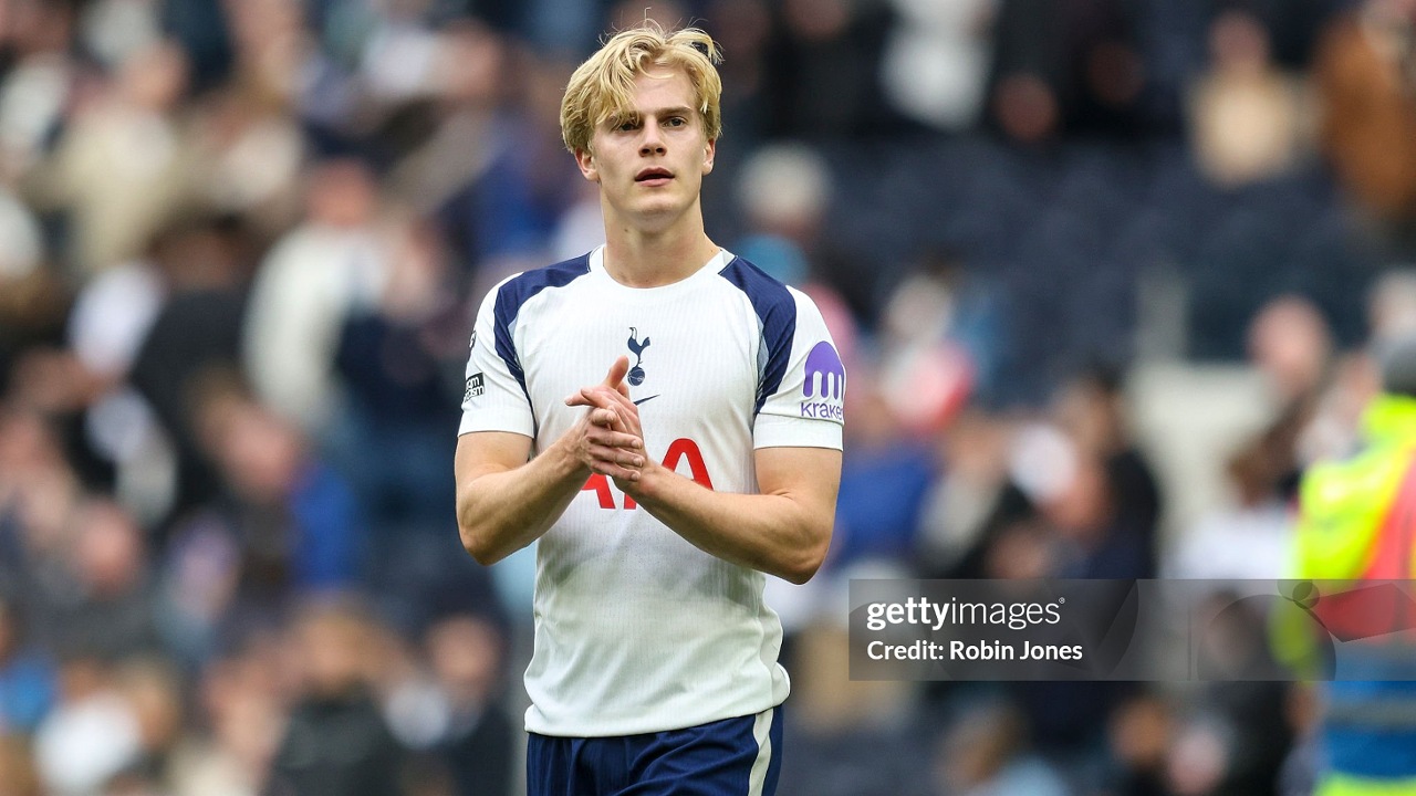 Lucas Bergvall Diburu Chelsea dan Aston Villa, Tottenham Menolak
