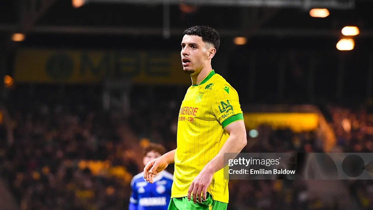 Matthis Abline Jadi Target Newcastle United di Bursa Musim Panas