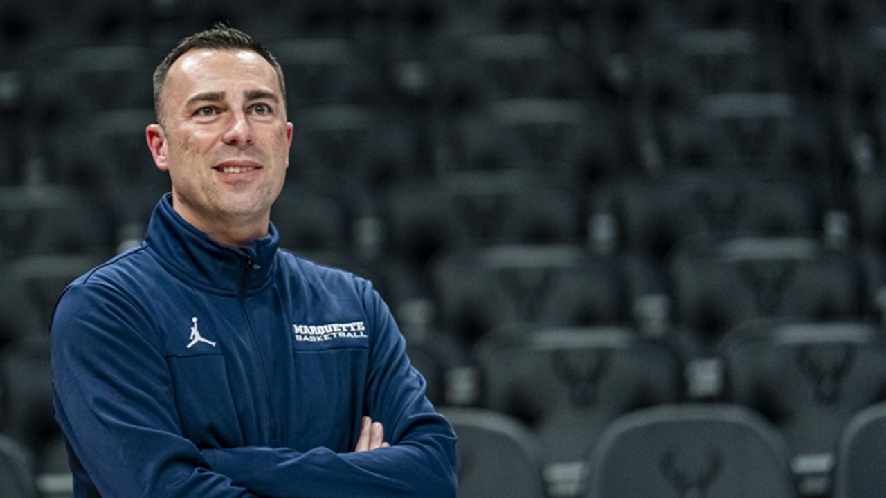 Nevada Smith Merasa Terhormat Jadi Pelatih Tim Basket Siena