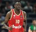 Olympiacos Kembali Diperkuat Center Veteran Moustapha Fall